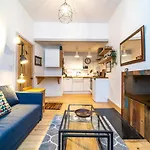 The Waverley Park Residence